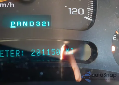 2005 Chevrolet Silverado 1500 Ls z USA, uszkodzony, nr VIN 2GCEC13T751167153